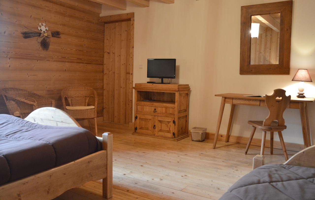 Chambre D'Hotes Les Pralets Saint-Eustache Экстерьер фото